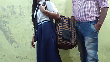 Mumbai Ashu, the seductive college girl getting naughty with her teacher